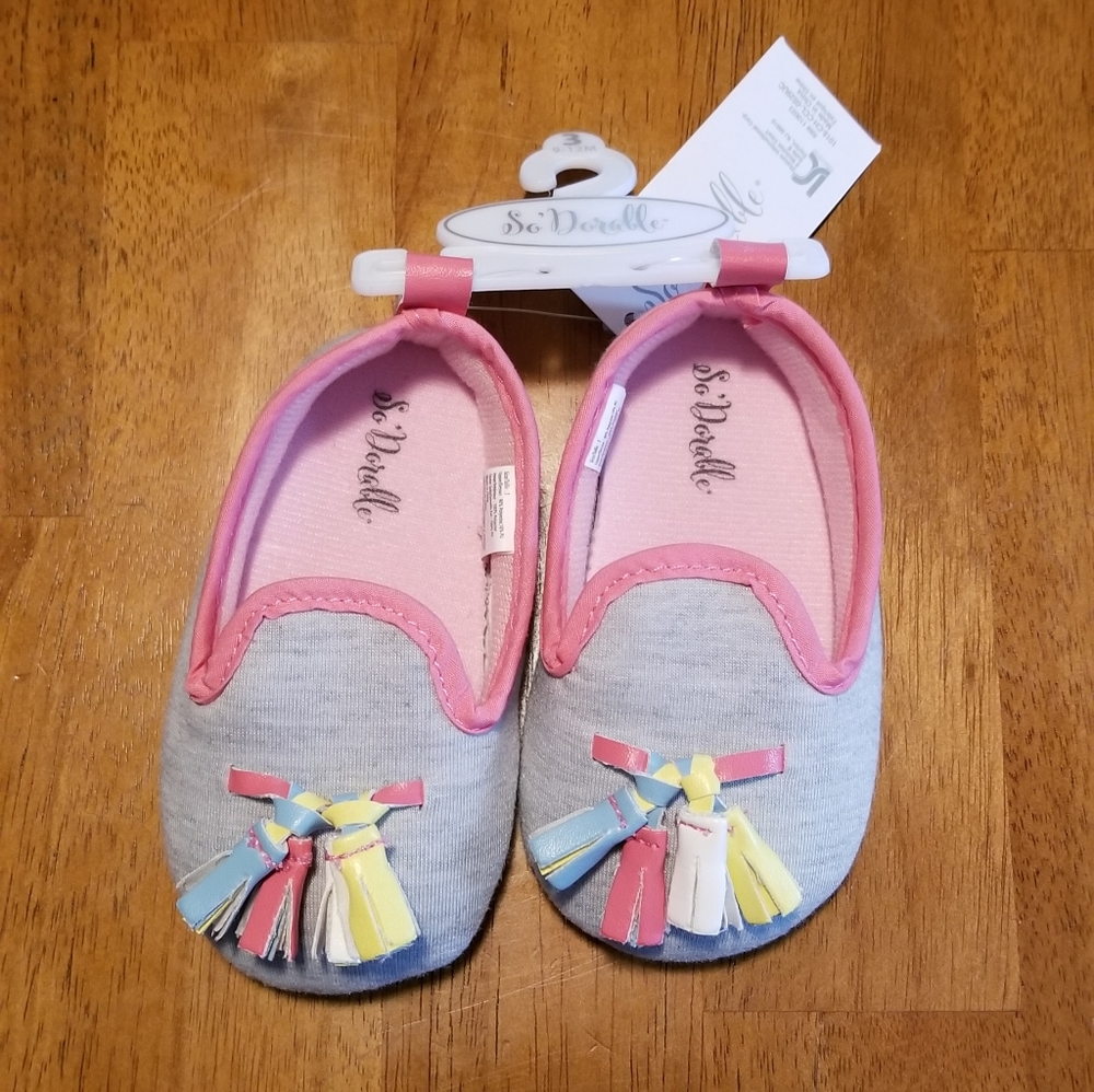 Size 3 girls shoes